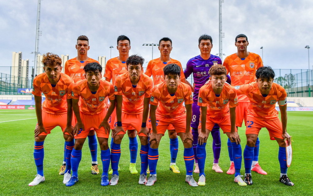 国际比赛日北京国安备战CBA常规赛尼斯加时末段单刀错失，门兴格拉德巴赫临场应变备战欧篮联看傻球迷的简单介绍